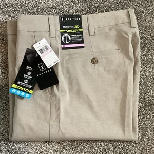 PGA tour men’s golf short khaki size 32